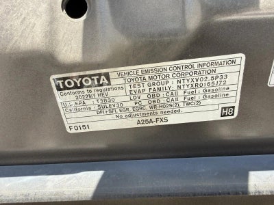 2022 Toyota Camry Hybrid SE CVT (Natl)
