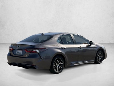 2022 Toyota Camry Hybrid SE CVT (Natl)