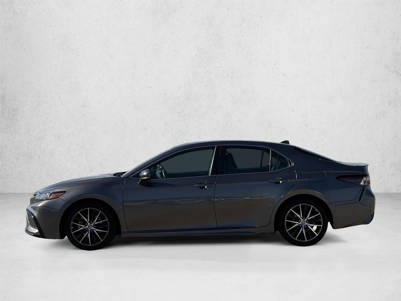 2022 Toyota Camry Hybrid SE CVT (Natl)