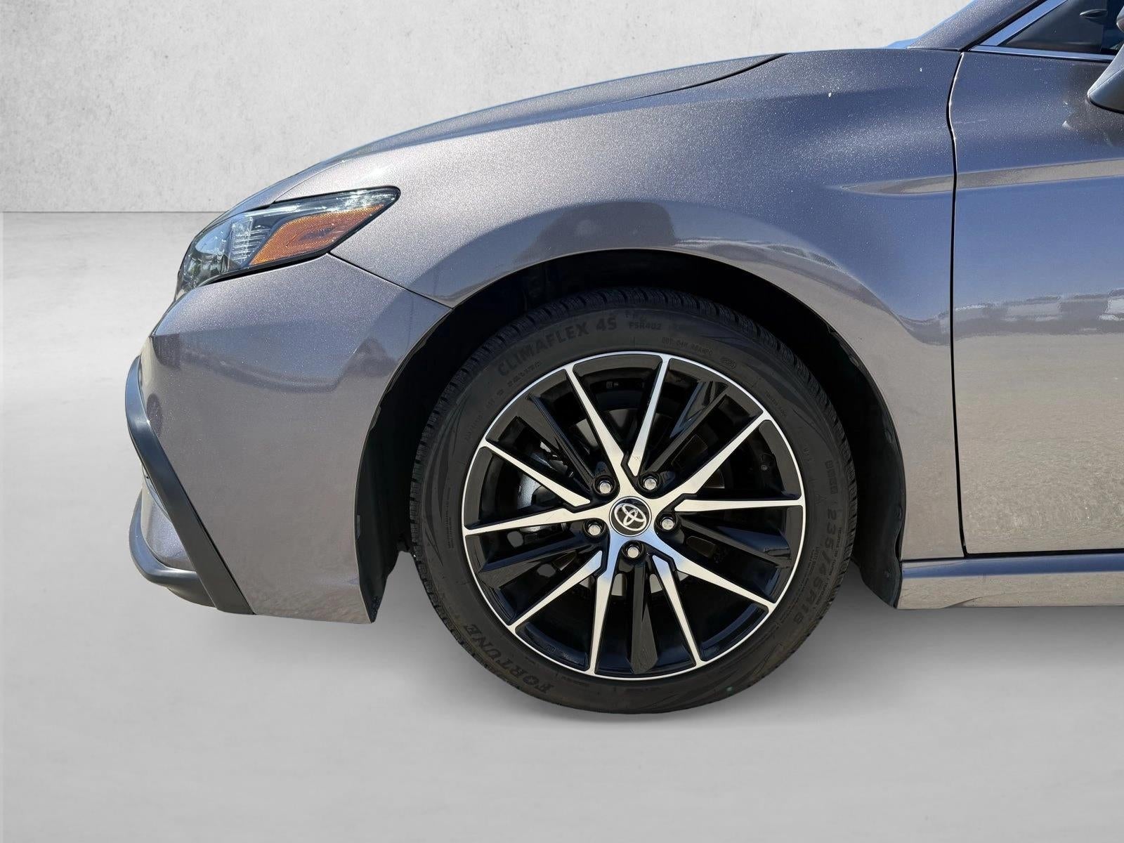 2024 Toyota Camry Hybrid SE CVT (Natl)