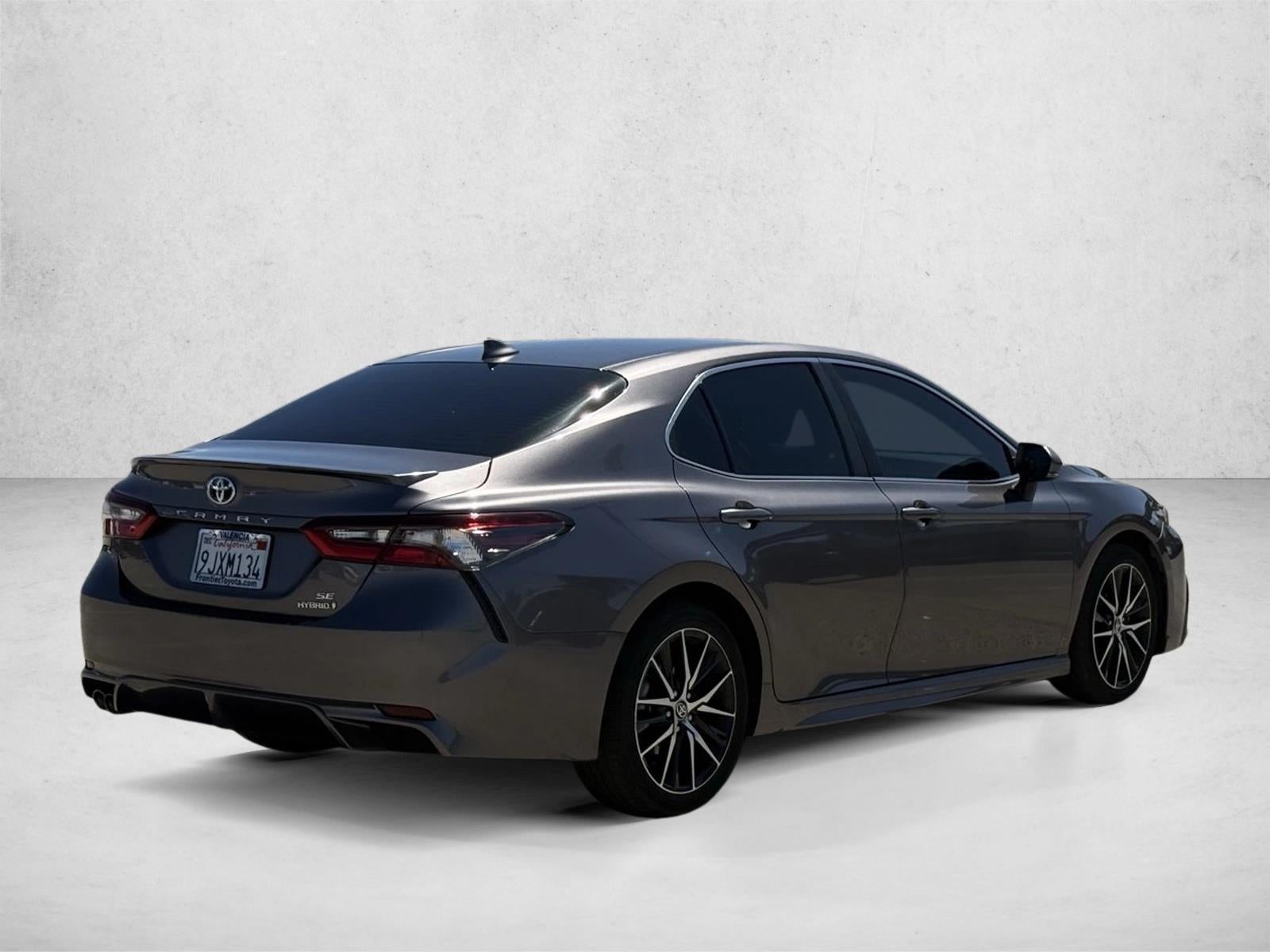 2024 Toyota Camry Hybrid SE CVT (Natl)