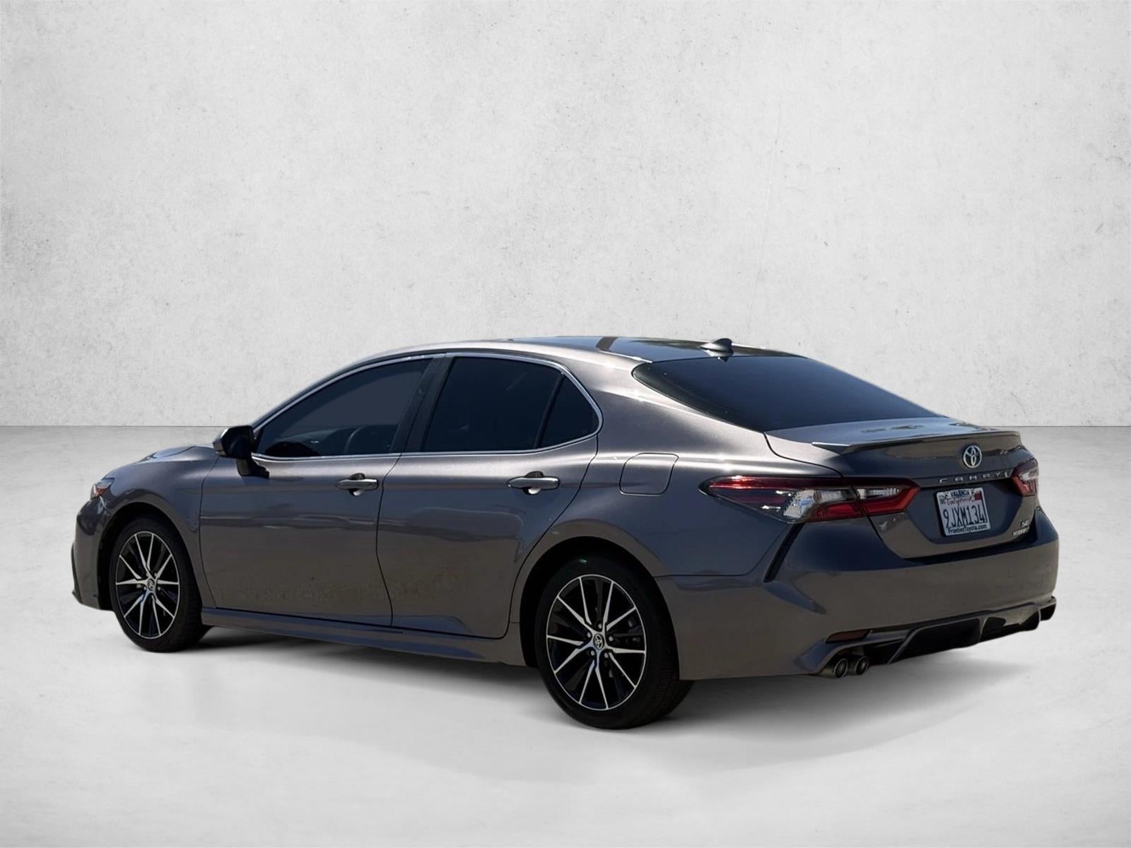 2024 Toyota Camry Hybrid SE CVT (Natl)