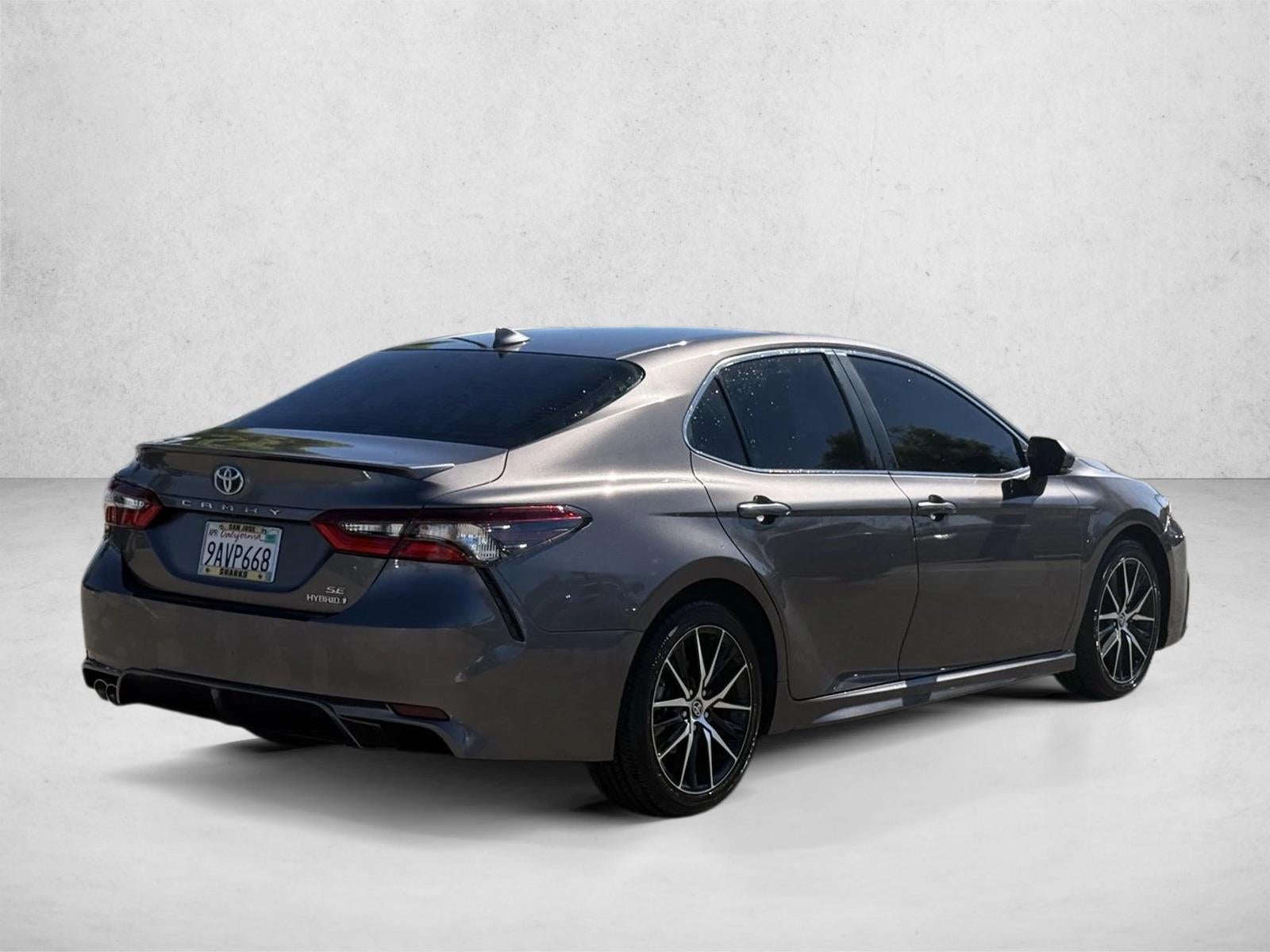 2022 Toyota Camry Hybrid SE CVT (Natl)
