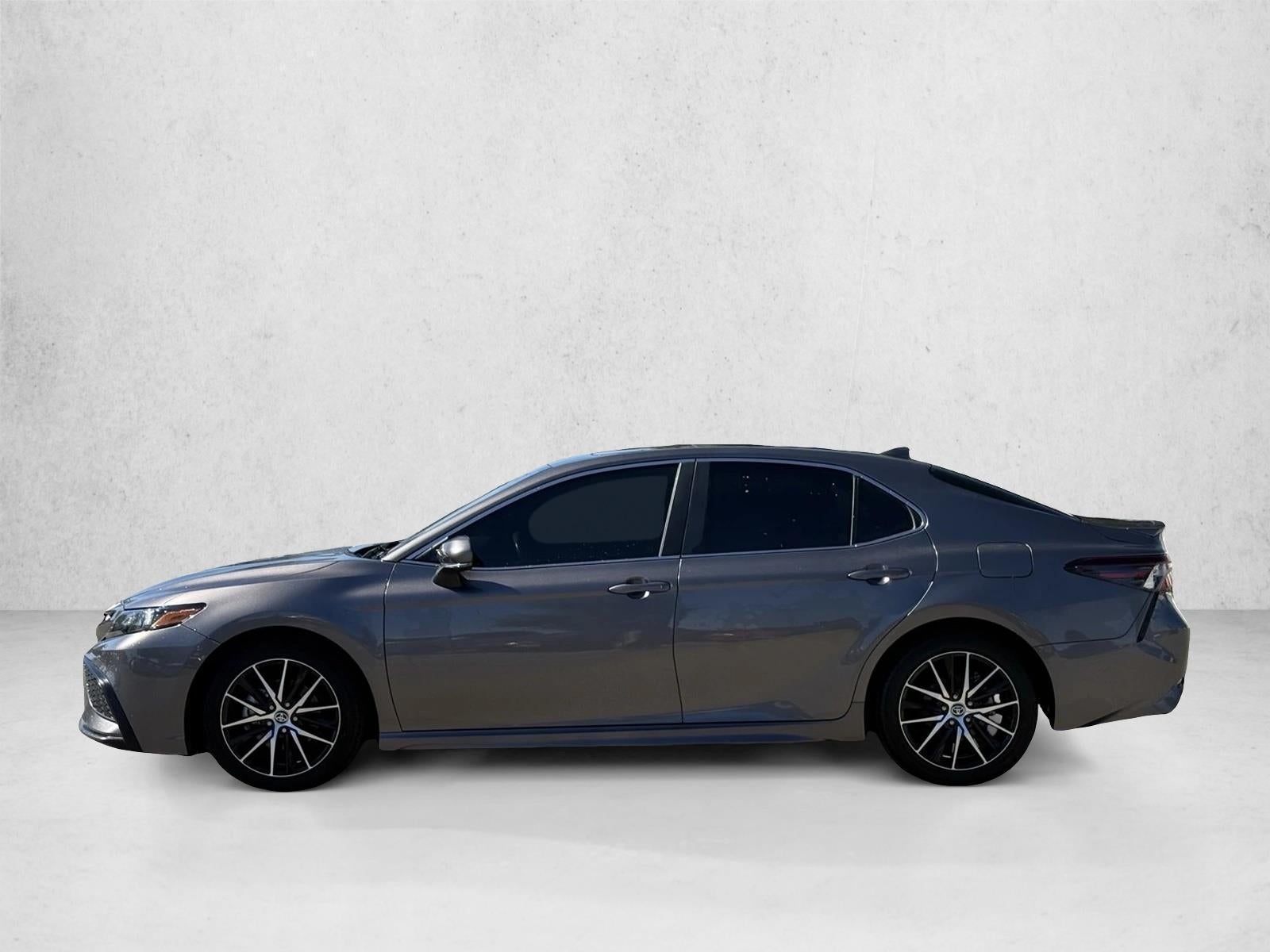 2022 Toyota Camry Hybrid SE CVT (Natl)