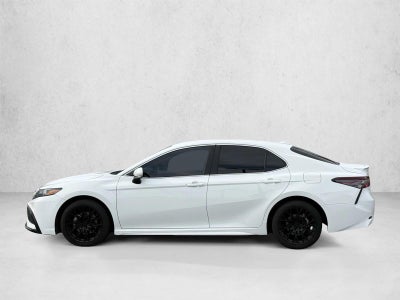2022 Toyota Camry SE Auto AWD (Natl)