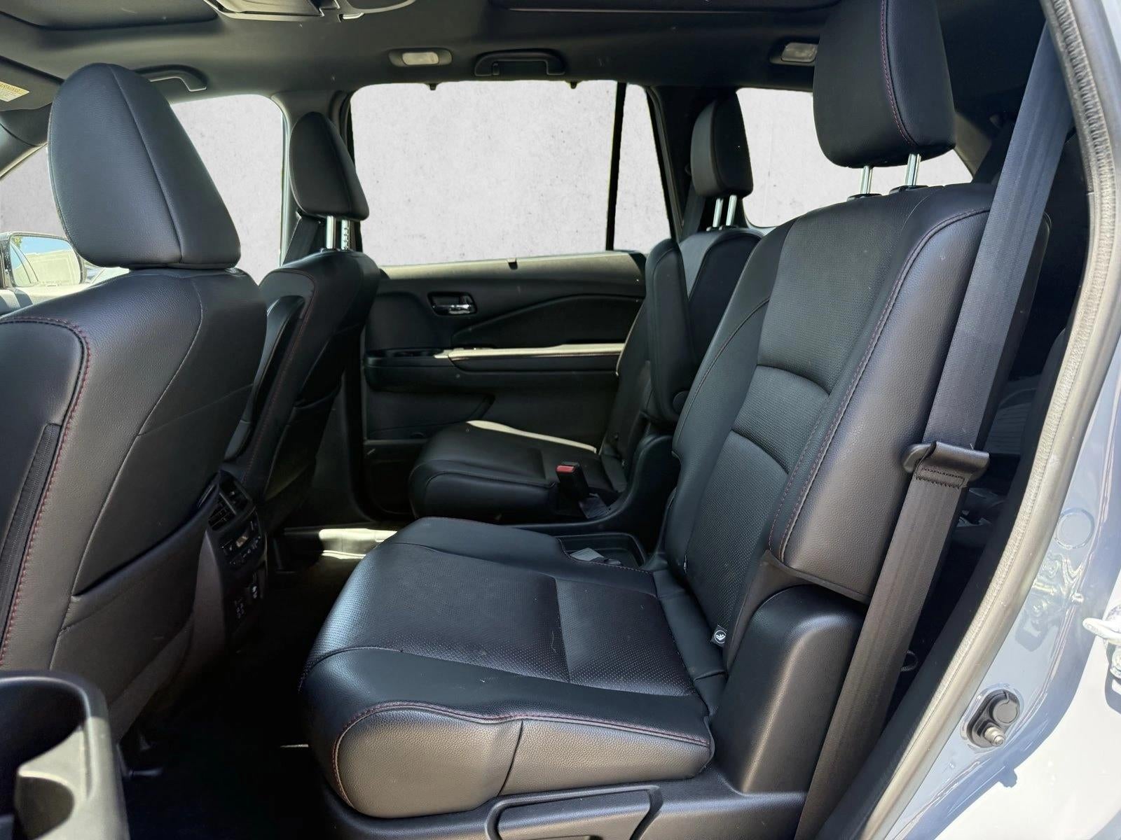 2022 Honda Pilot Black Edition AWD