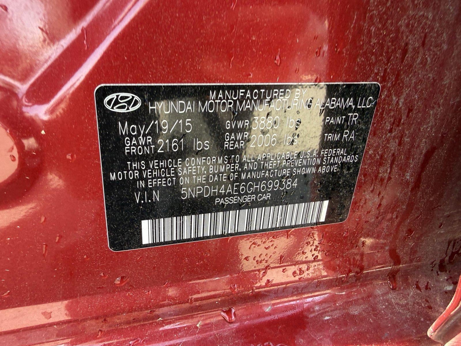 2016 Hyundai ELANTRA 4dr Sdn Auto SE