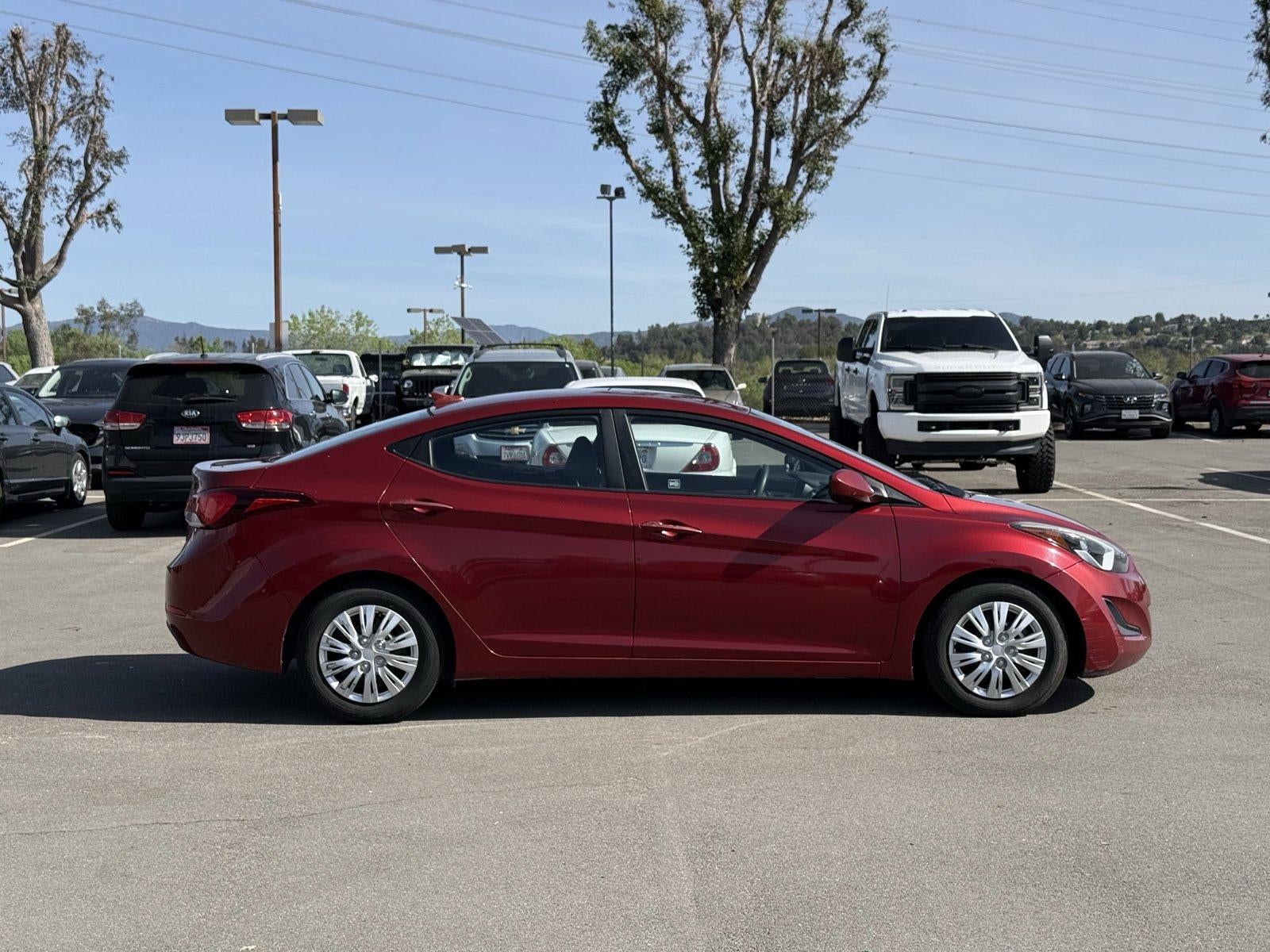 2016 Hyundai ELANTRA 4dr Sdn Auto SE