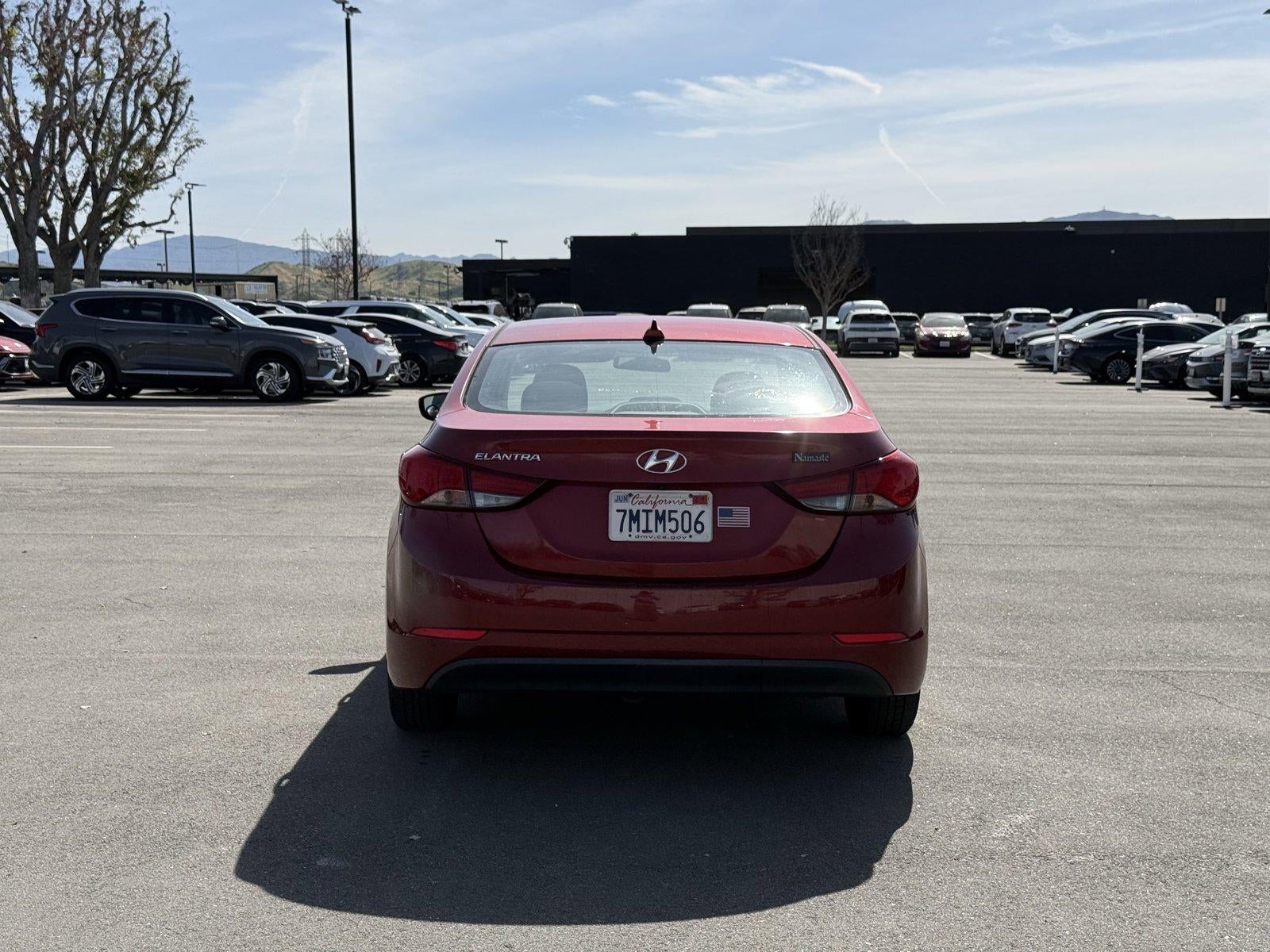 2016 Hyundai ELANTRA 4dr Sdn Auto SE