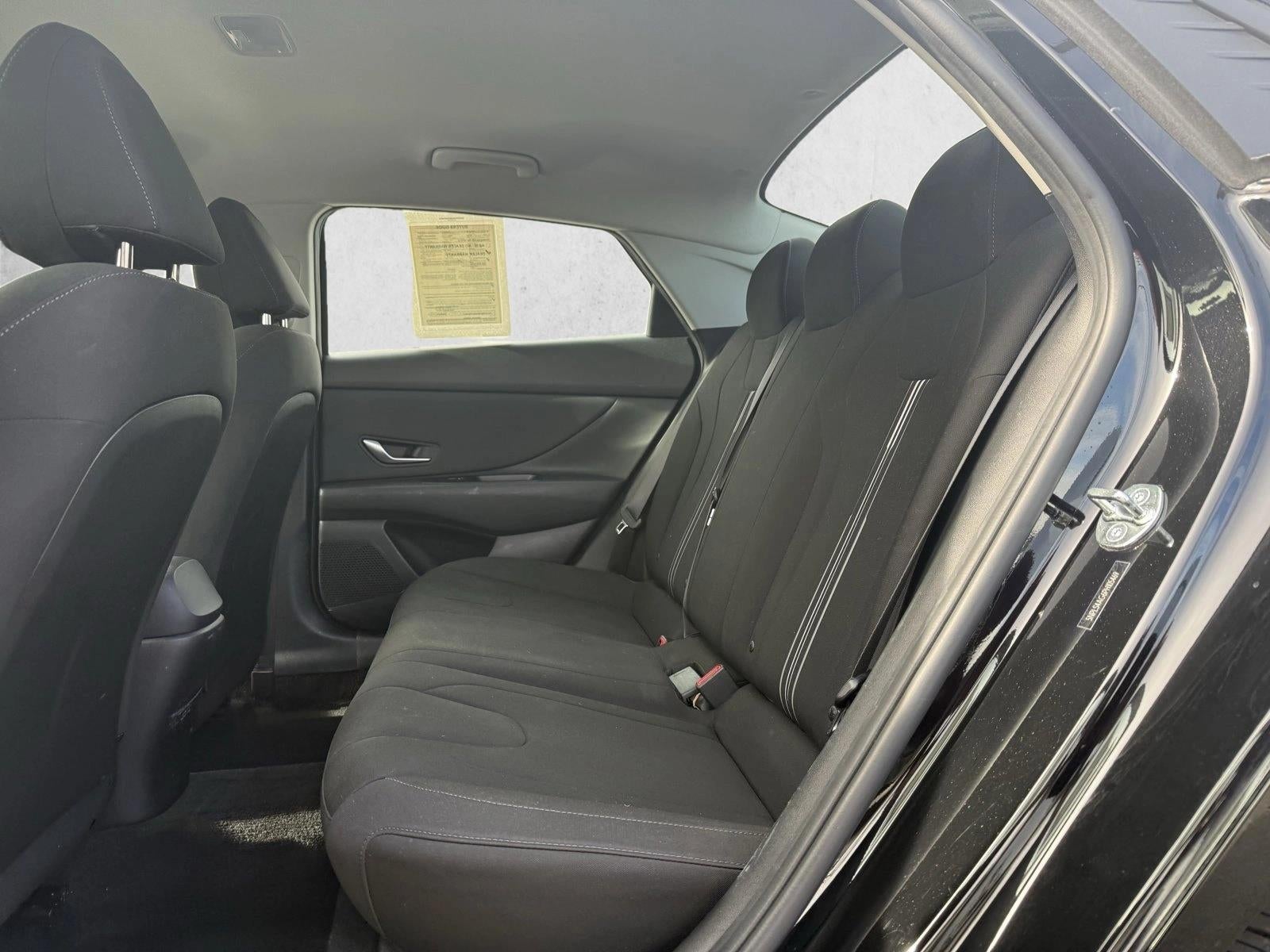 2023 Hyundai ELANTRA SEL IVT