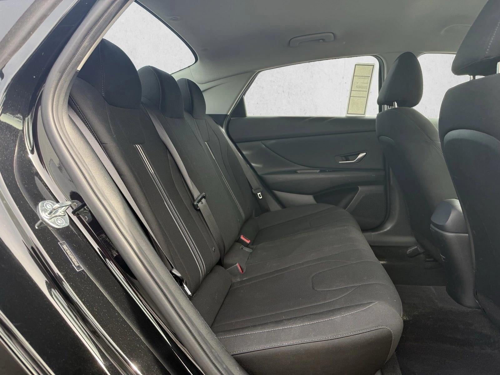 2023 Hyundai ELANTRA SEL IVT