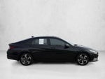 2023 Hyundai ELANTRA SEL IVT