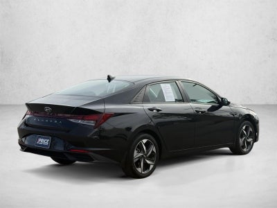 2023 Hyundai ELANTRA SEL IVT