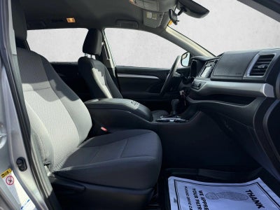 2019 Toyota Highlander LE V6 AWD (Natl)