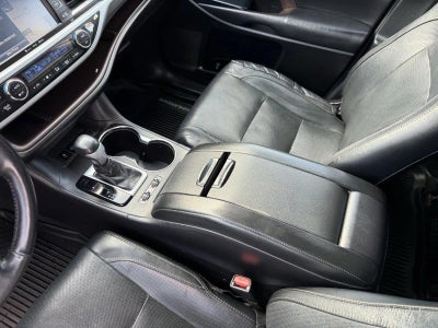 2018 Toyota Highlander Hybrid Limited Platinum V6 AWD (Natl)