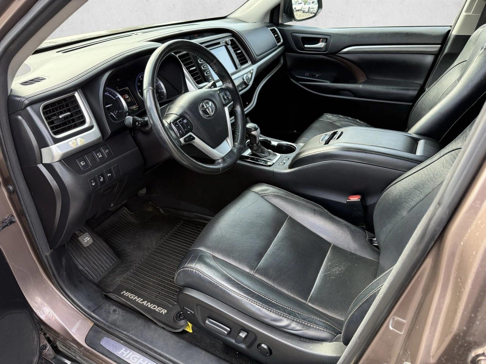 2018 Toyota Highlander Hybrid Limited Platinum V6 AWD (Natl)