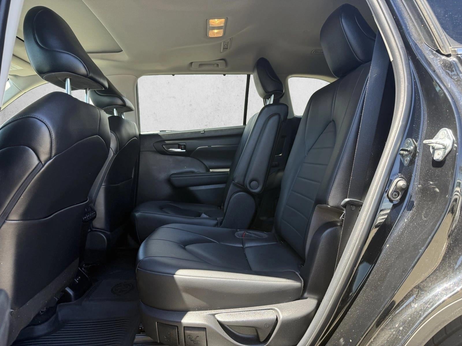2022 Toyota Highlander XLE AWD (Natl)