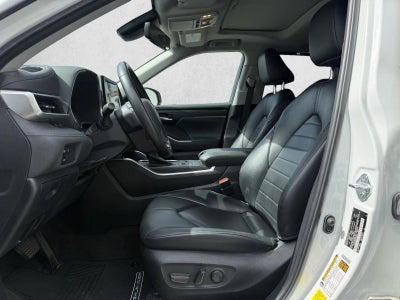 2023 Toyota Highlander XLE AWD (Natl)