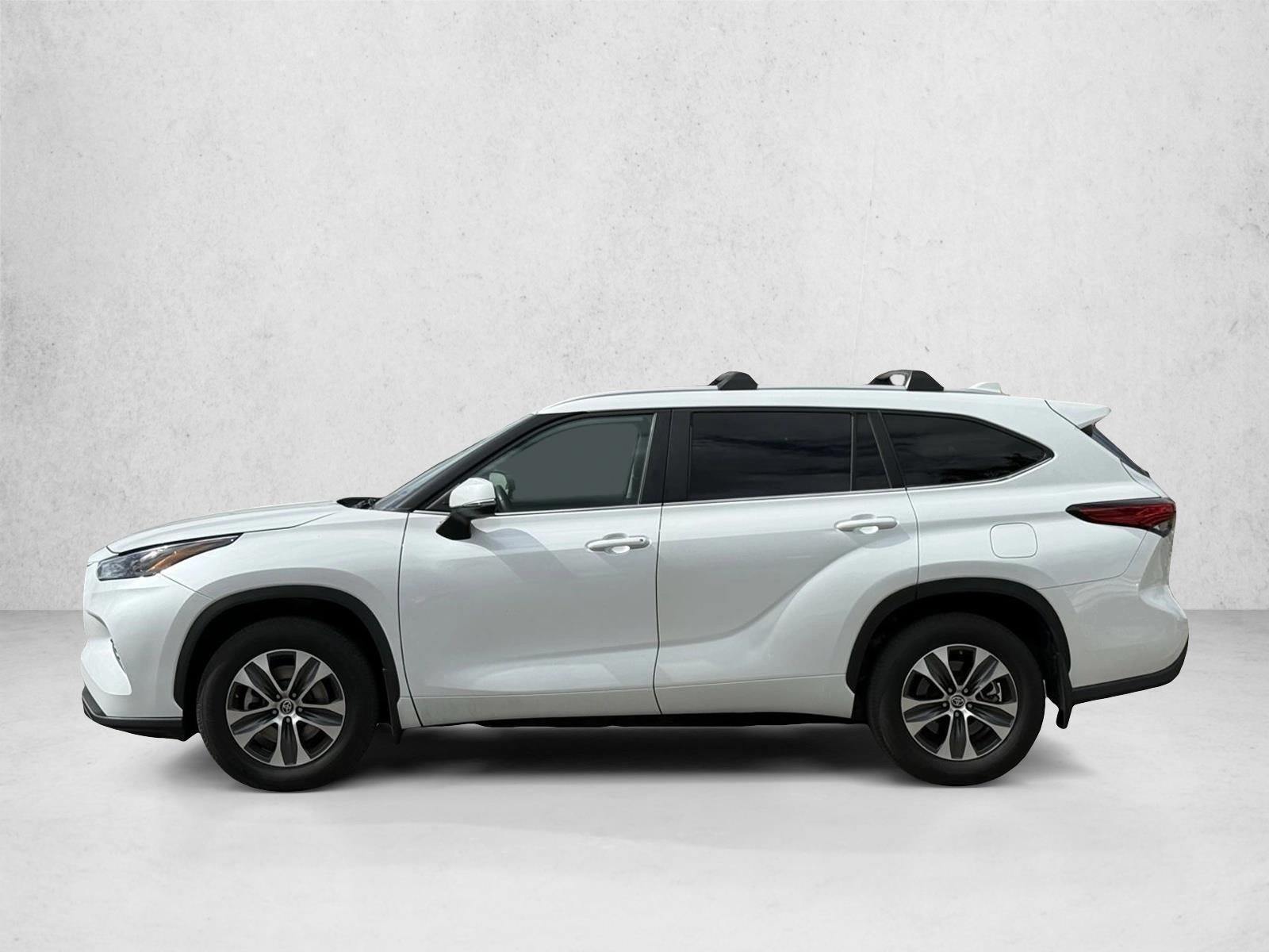 2023 Toyota Highlander XLE AWD (Natl)