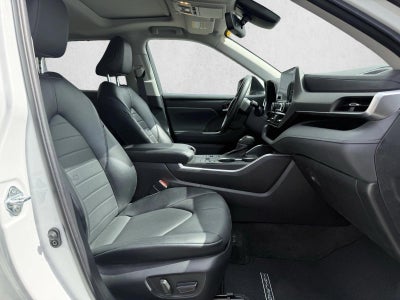 2023 Toyota Highlander XLE AWD (Natl)
