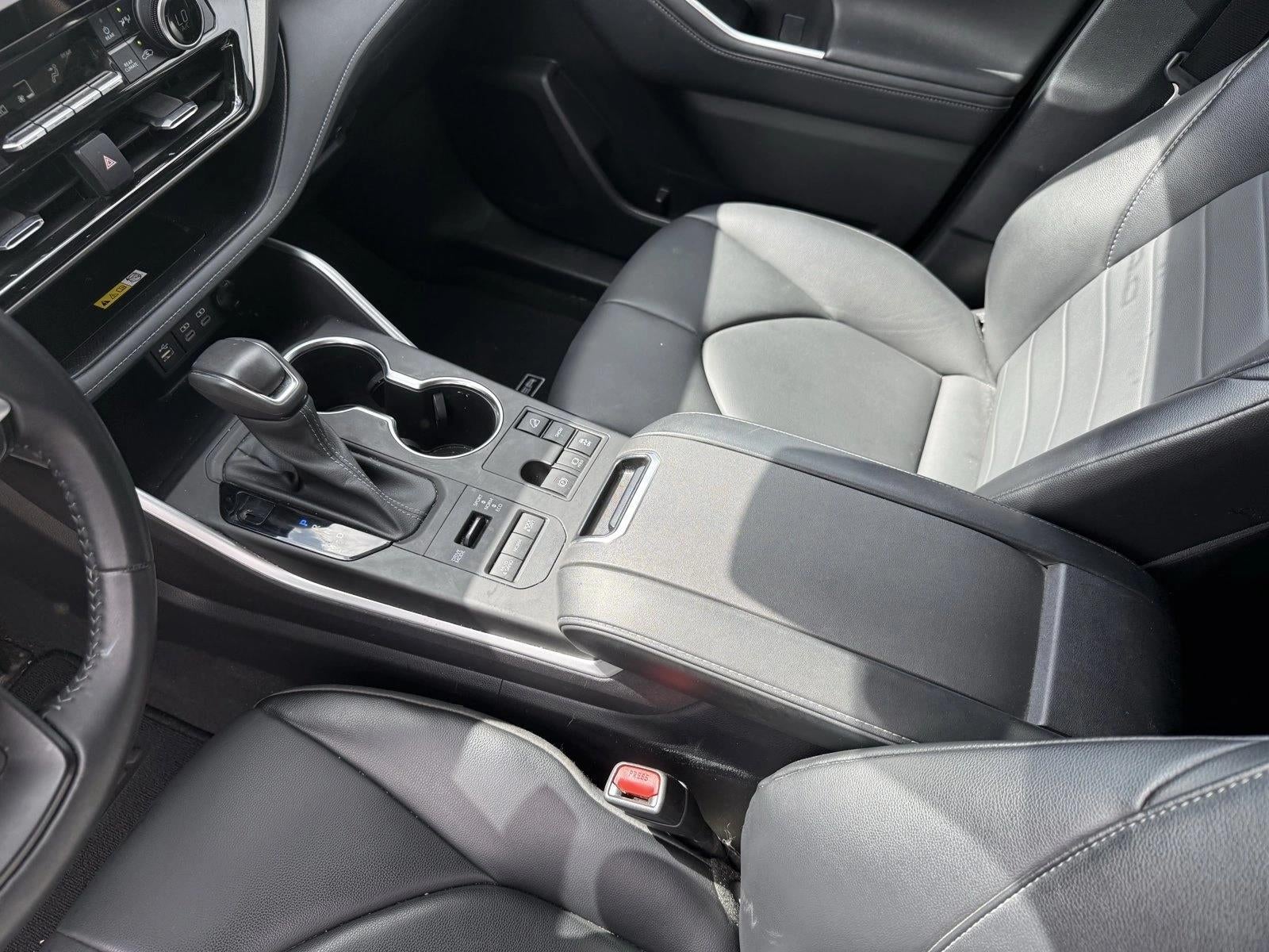 2023 Toyota Highlander XLE AWD (Natl)