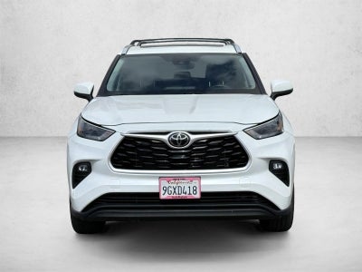 2023 Toyota Highlander XLE AWD (Natl)