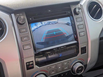 2016 Toyota Tundra 4WD Truck 4WD CrewMax Short Bed 5.7L Platinum (Natl)