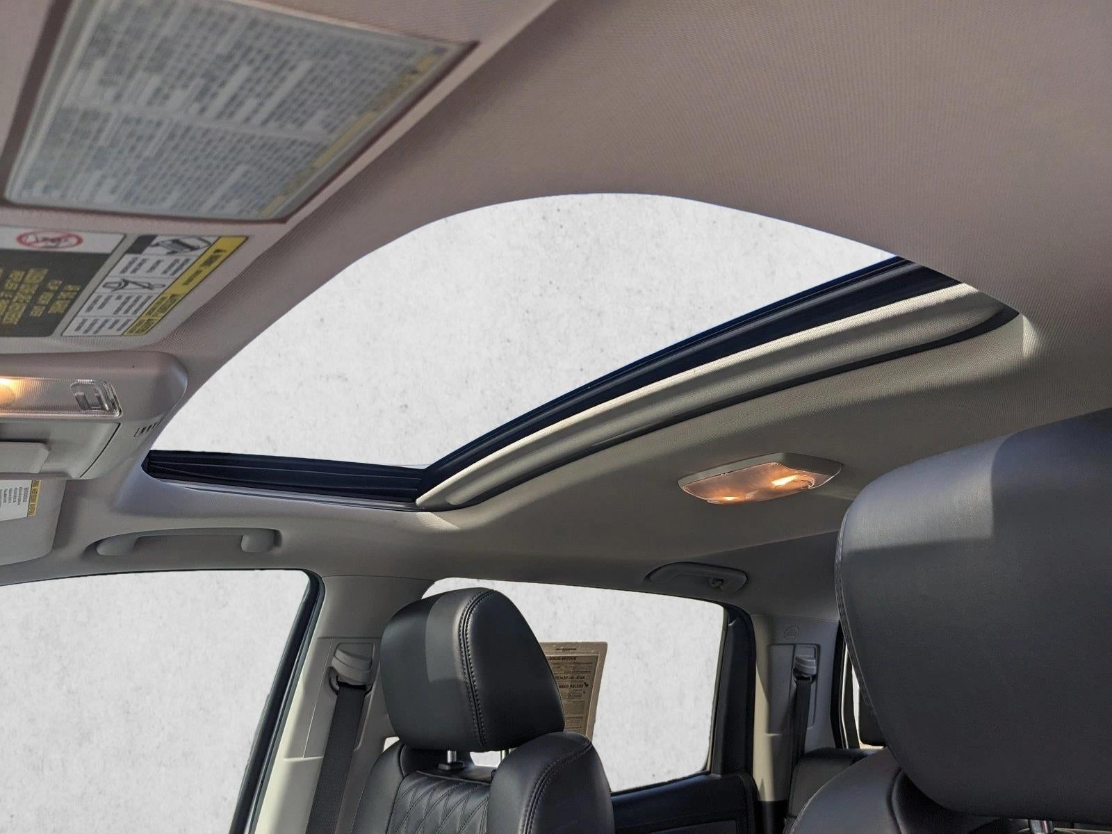 2016 Toyota Tundra 4WD Truck 4WD CrewMax Short Bed 5.7L Platinum (Natl)