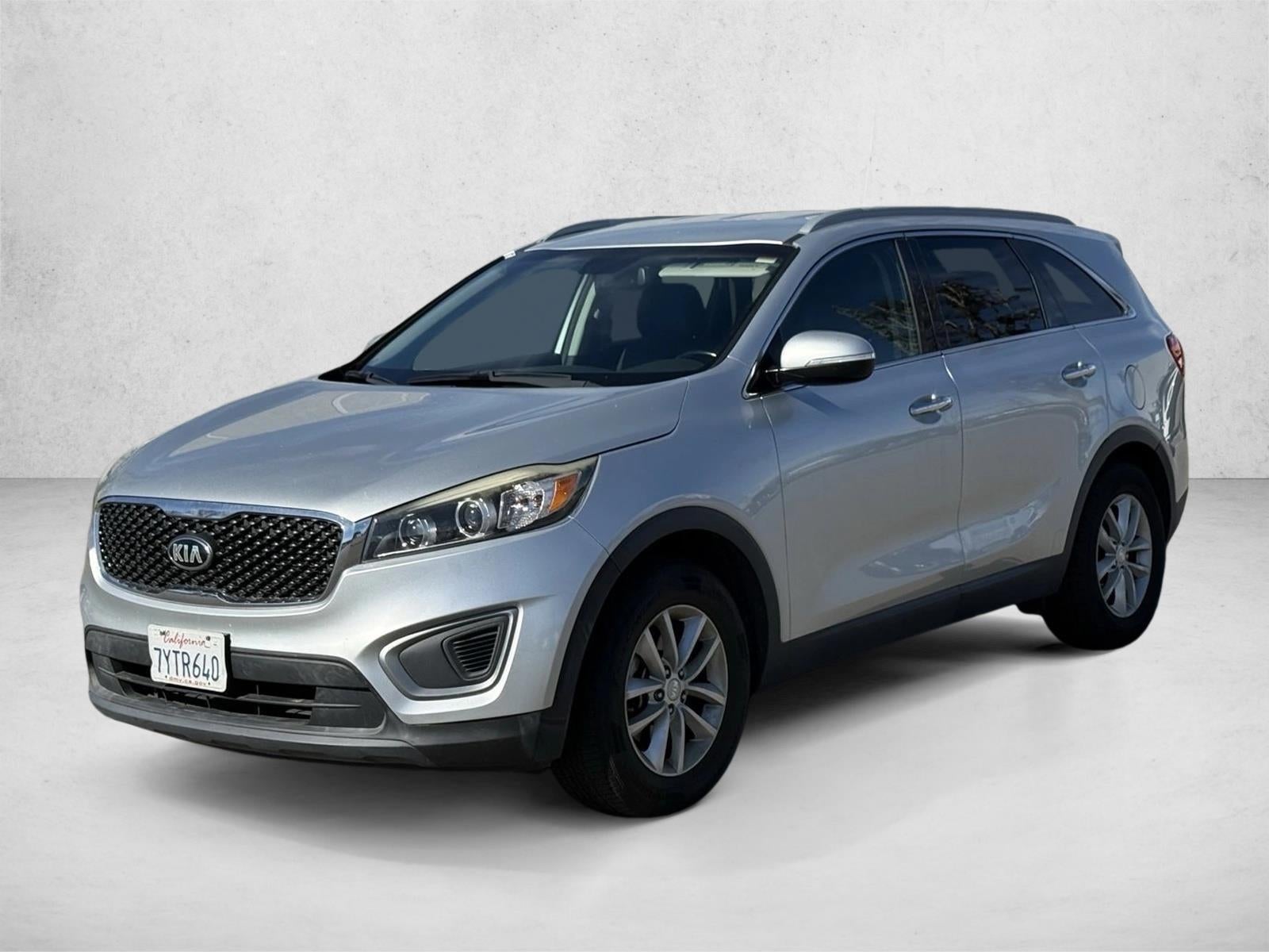 2016 Kia Sorento FWD 4dr 2.4L LX