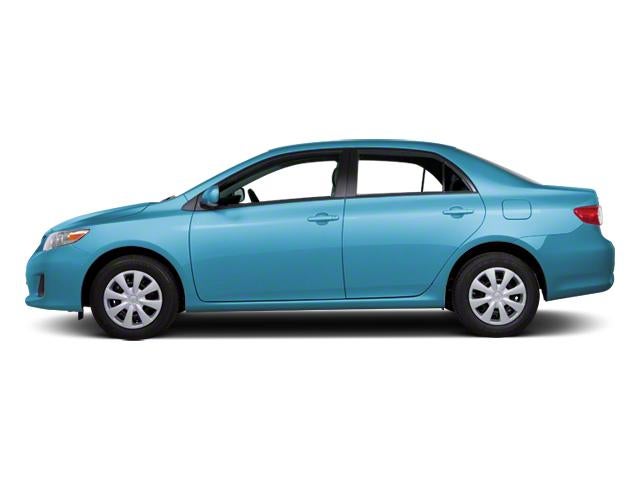 2013 Toyota Corolla 4dr Sdn Auto LE (Natl)