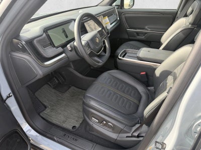 2026 Rivian R1S Dual-Motor Max Pack