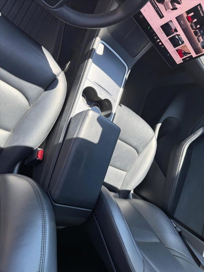 2022 Tesla Model Y Long Range AWD