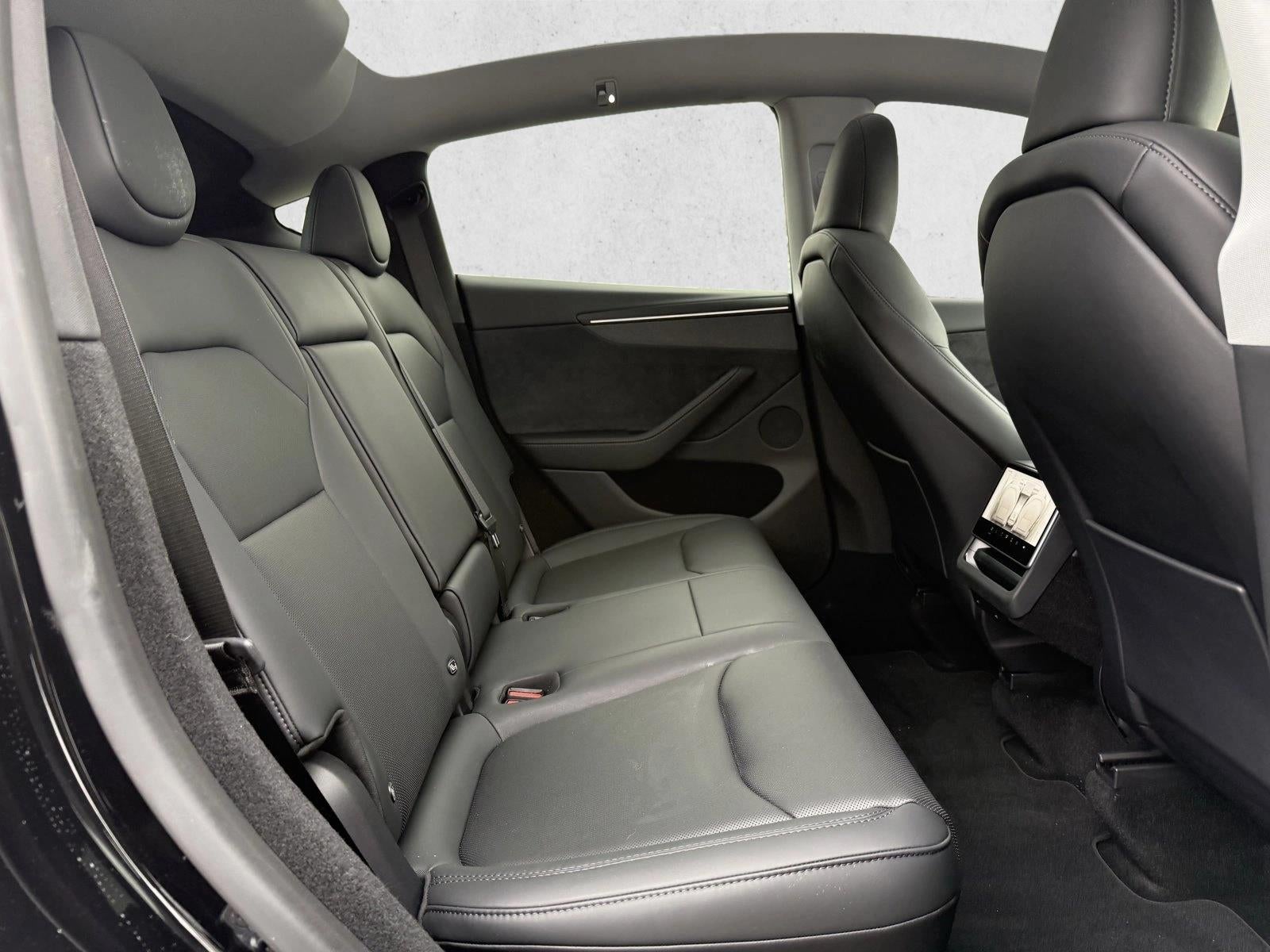 2026 Tesla Model Y Premium RWD