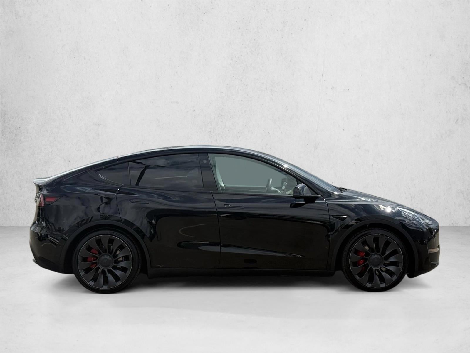 2022 Tesla Model Y Performance AWD