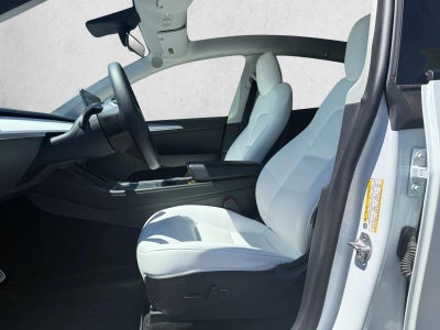 2023 Tesla Model Y Performance AWD