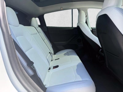 2023 Tesla Model Y Performance AWD
