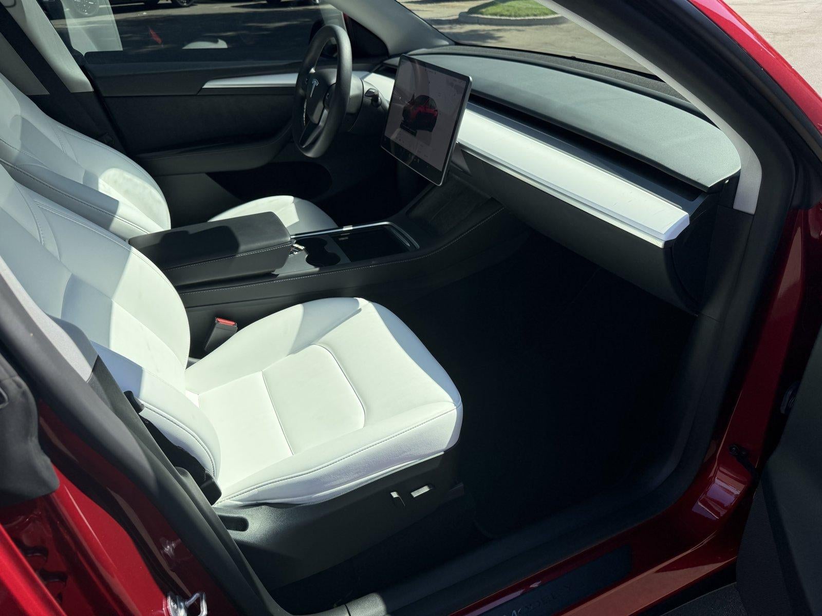 2024 Tesla Model Y Performance AWD