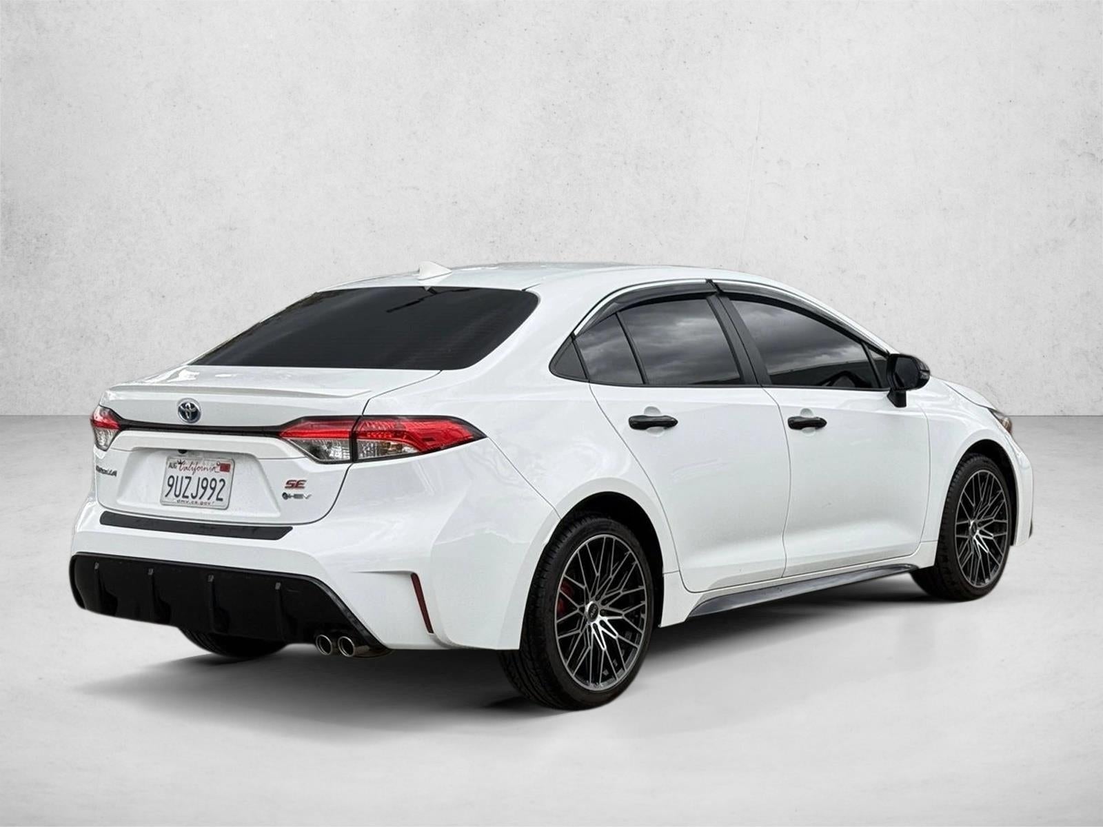 2025 Toyota Corolla Hybrid SE FWD (Natl)
