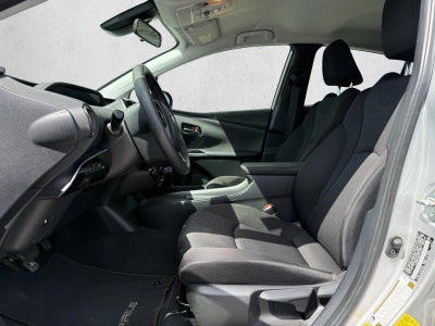 2022 Toyota Prius L Eco (Natl)