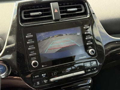 2022 Toyota Prius L Eco (Natl)