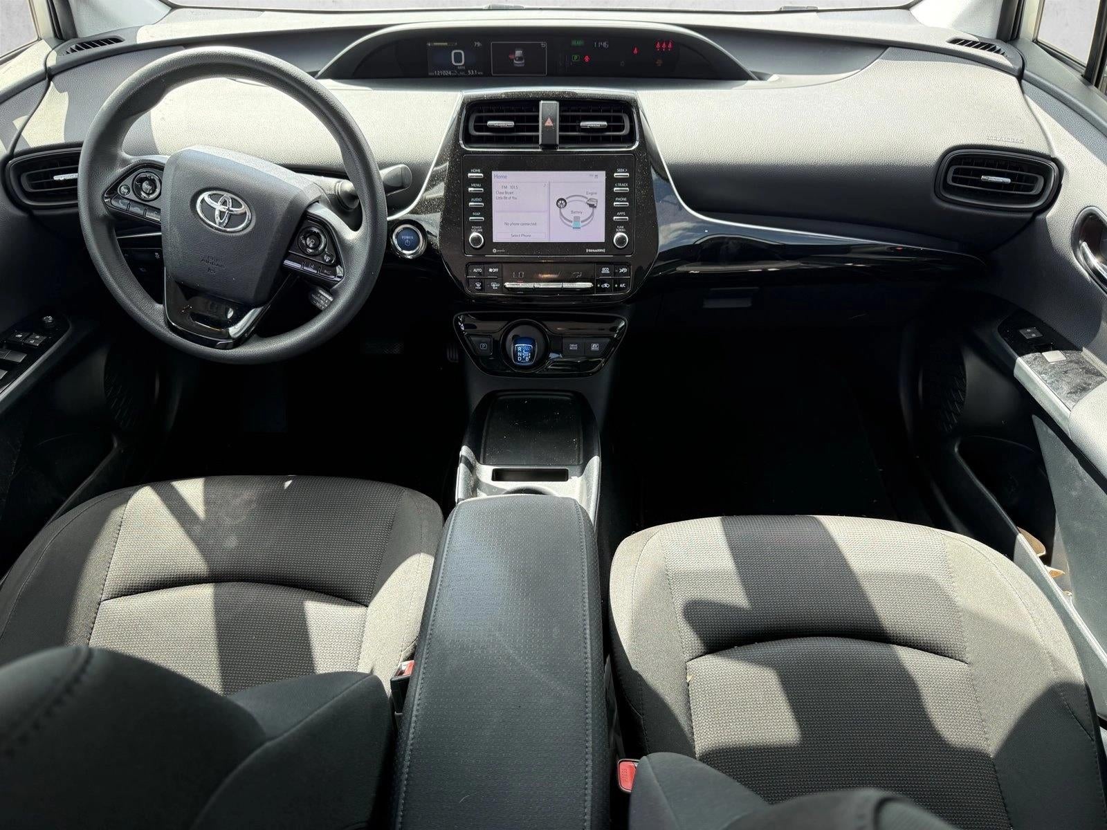 2022 Toyota Prius L Eco (Natl)