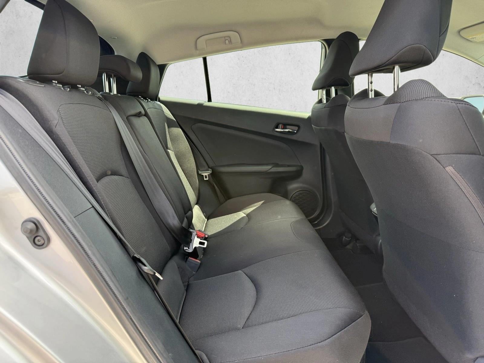 2022 Toyota Prius L Eco (Natl)