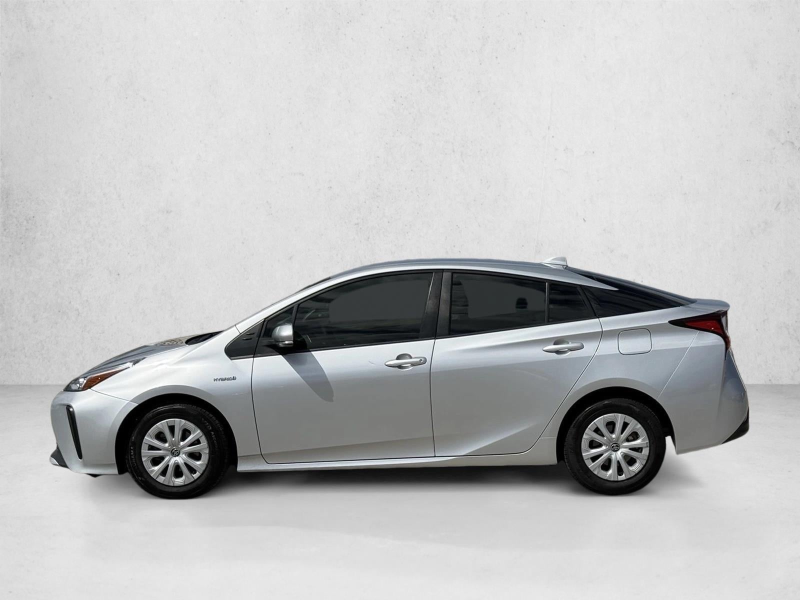 2022 Toyota Prius L Eco (Natl)