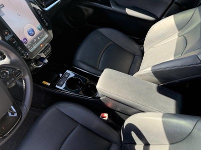 2020 Toyota Prius Prime Limited (Natl)