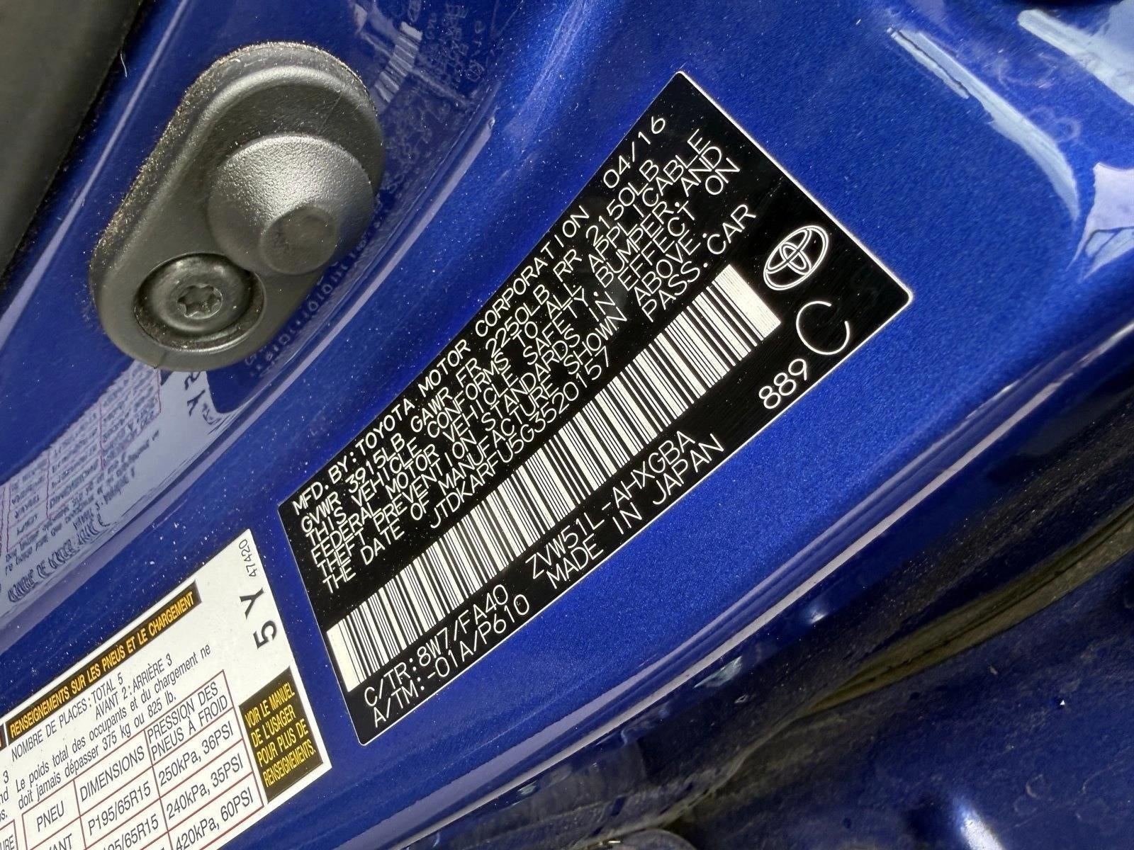 2016 Toyota Prius 5dr HB Three (Natl)