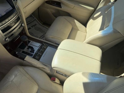 2015 Lexus LX 570 4WD 4dr