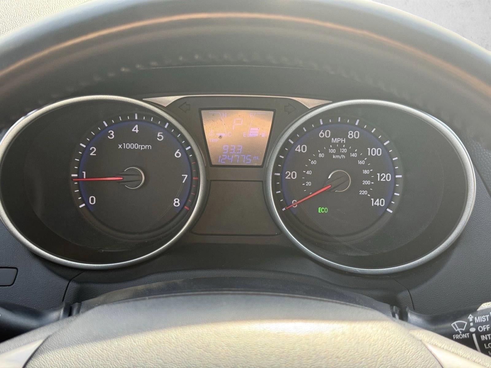 2014 Hyundai TUCSON FWD 4dr SE