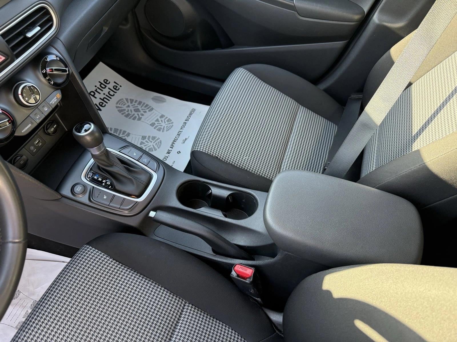 2020 Hyundai KONA SEL Auto FWD