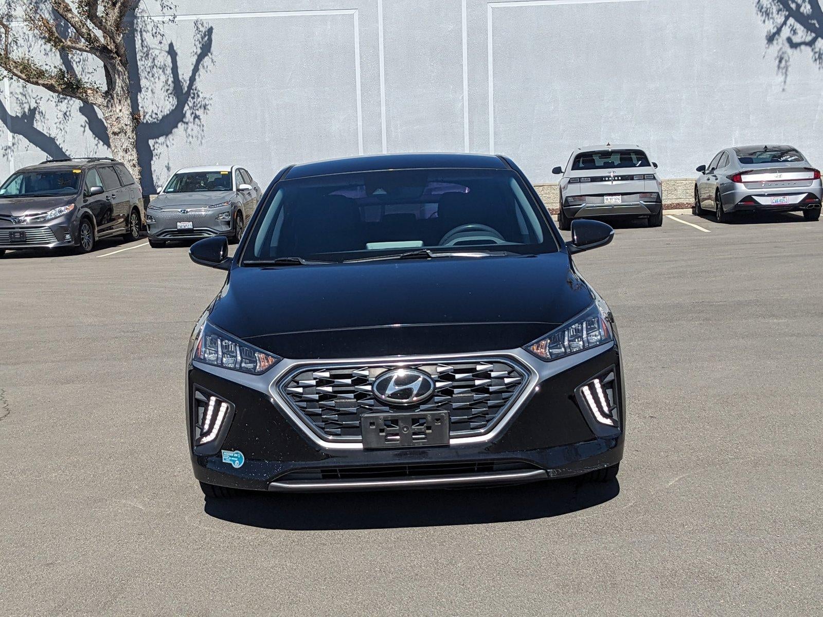 2022 Hyundai IONIQ Plug-In Hybrid SEL Hatchback