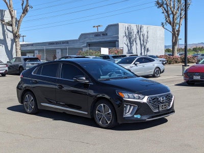 2022 Hyundai IONIQ Plug-In Hybrid SEL Hatchback